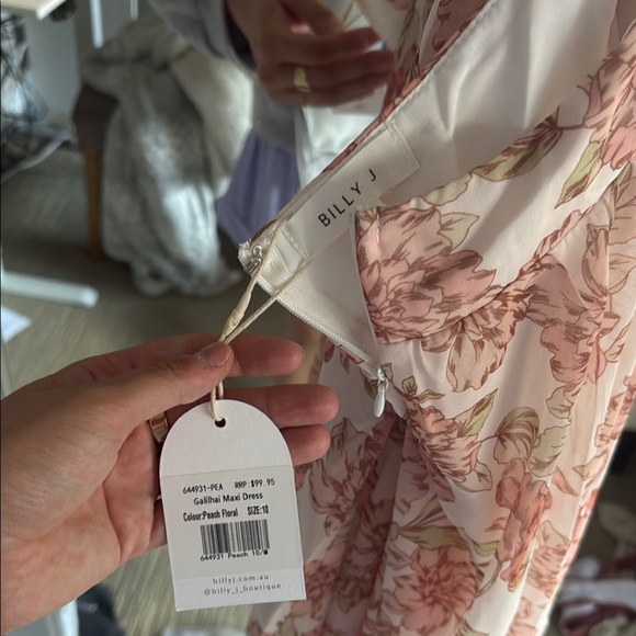 Floral Pink Maxi Dress - Picture 3 of 9